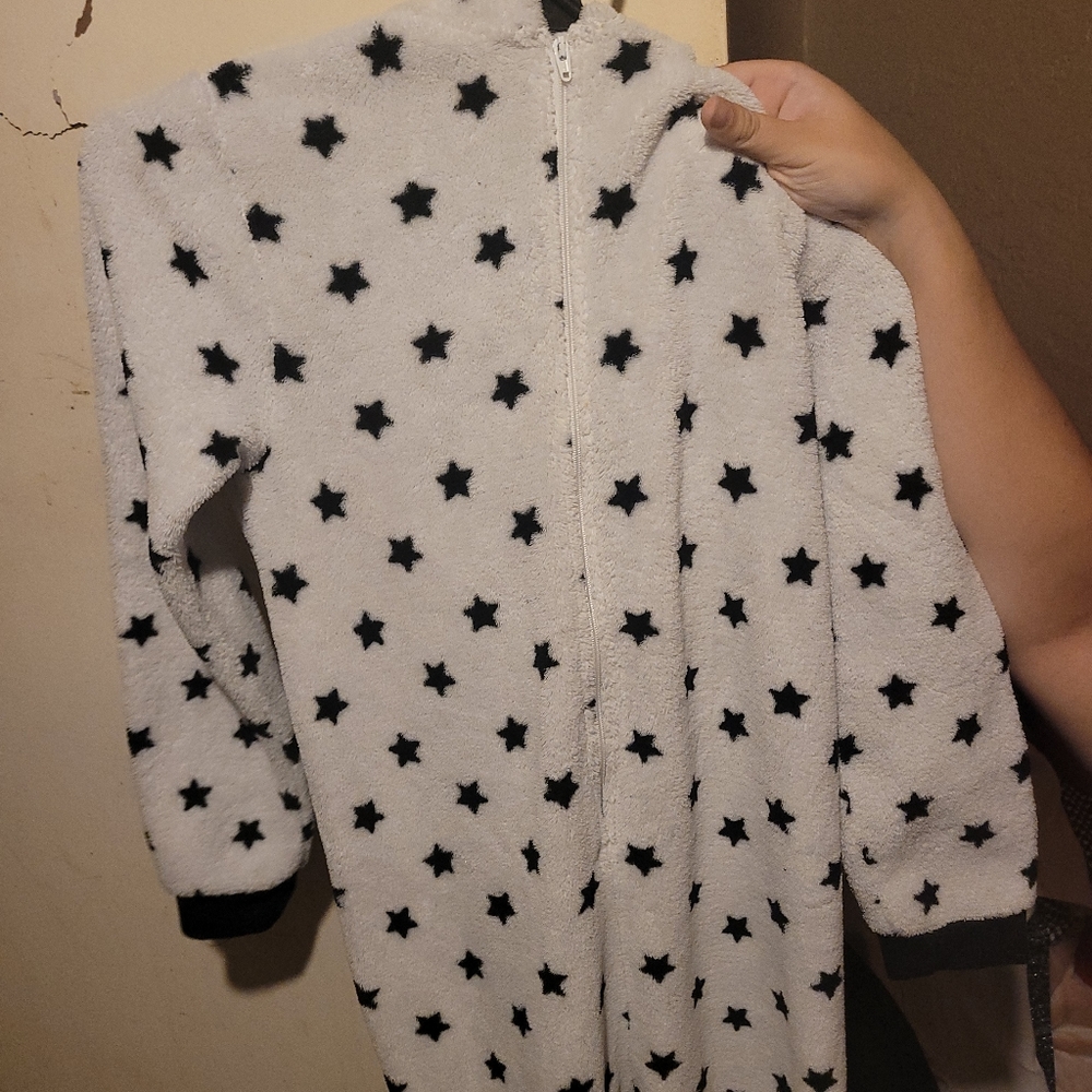 Onesie - Picture 5 of 5